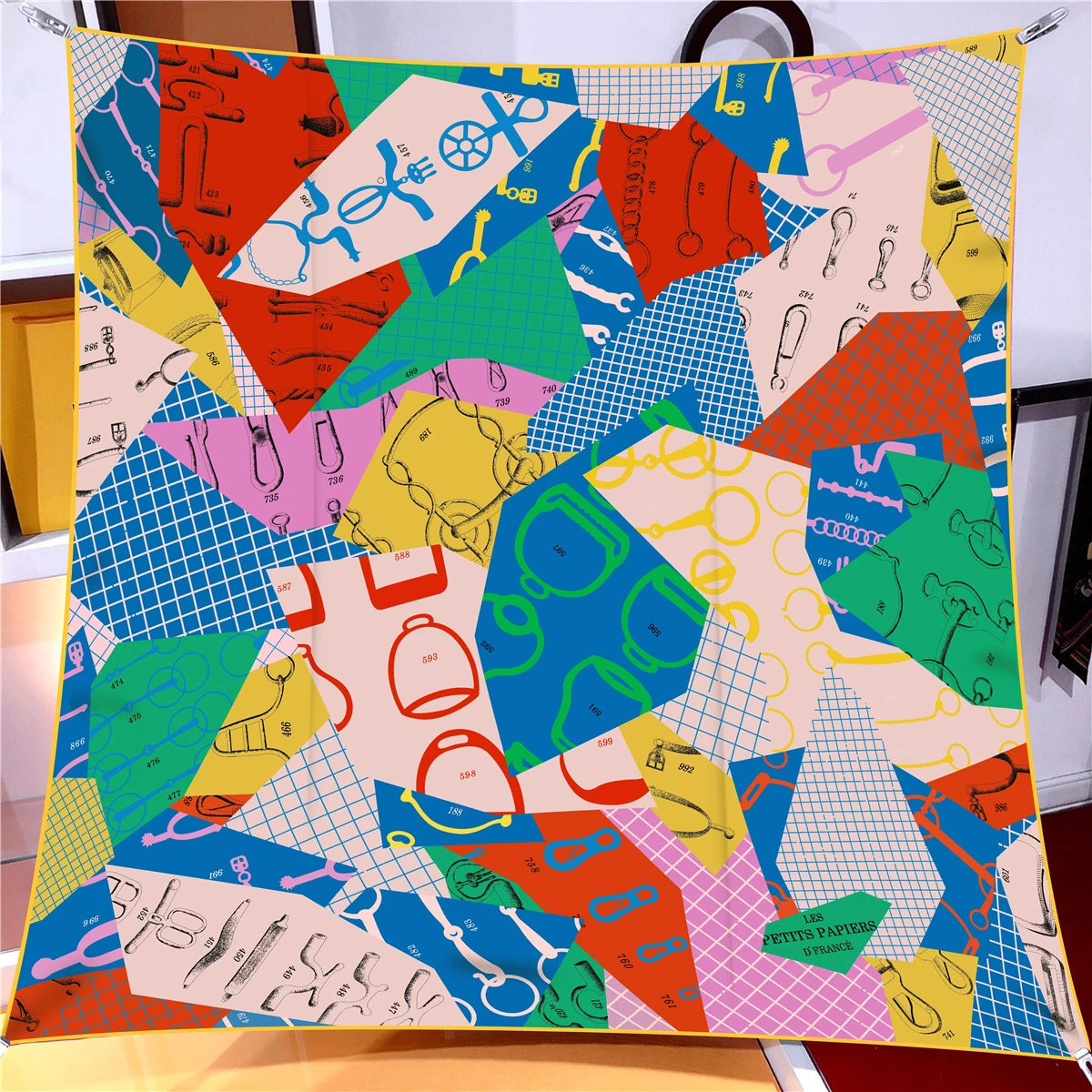 90 x 90 cm (35 in) Checkered Horse Print Twill Silk Square Scarf, Women's Luxury Bandana Shawl Hijab Neckerchief