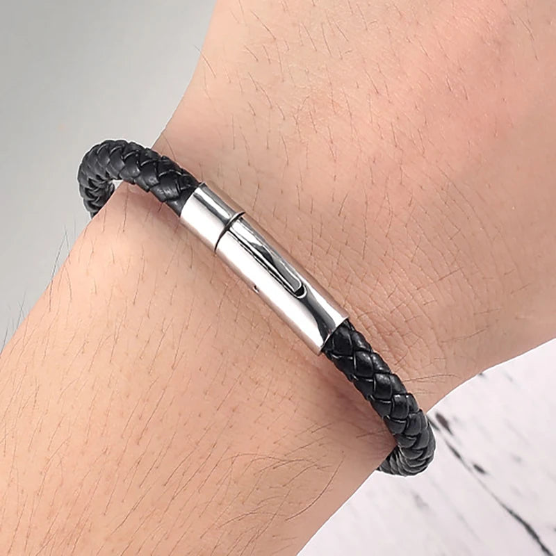 Unisex Braided PU Leather Bracelet with Stainless Steel Clasp - Trendy Geometric Bangle Gift for Men & Women