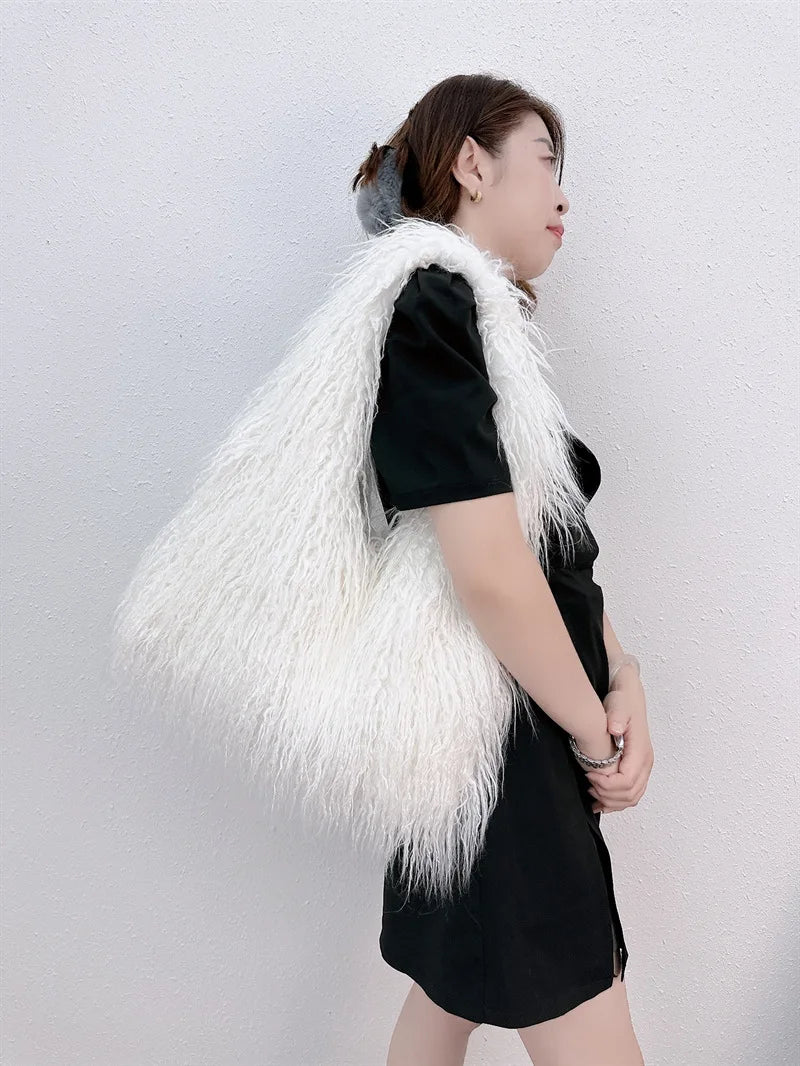 Women's Faux Fur Plush Drawstring Bucket Bag - Y2K Furry Shoulder & Crossbody Tote, 30 x 25 x 52 cm (11.8 x 9.8 x 20.5 in)