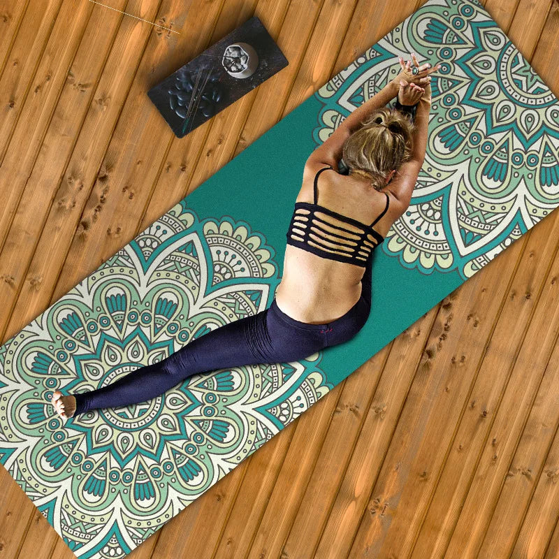 Suede Chamois Yoga Mat 183 x 68 cm (72 x 26.8 in) - Portable Foldable Non‑Slip Exercise Mat for Yoga, Dance & Jump Rope