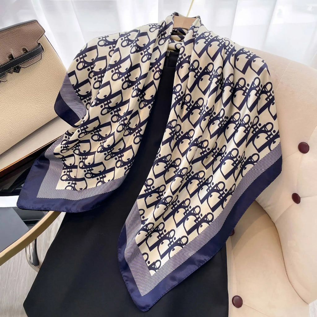 Women’s Vintage Printed Silk-Feel Scarf 90 x 90 cm (35 x 35 in) Lightweight Square Shawl, Headscarf & Neck Wrap