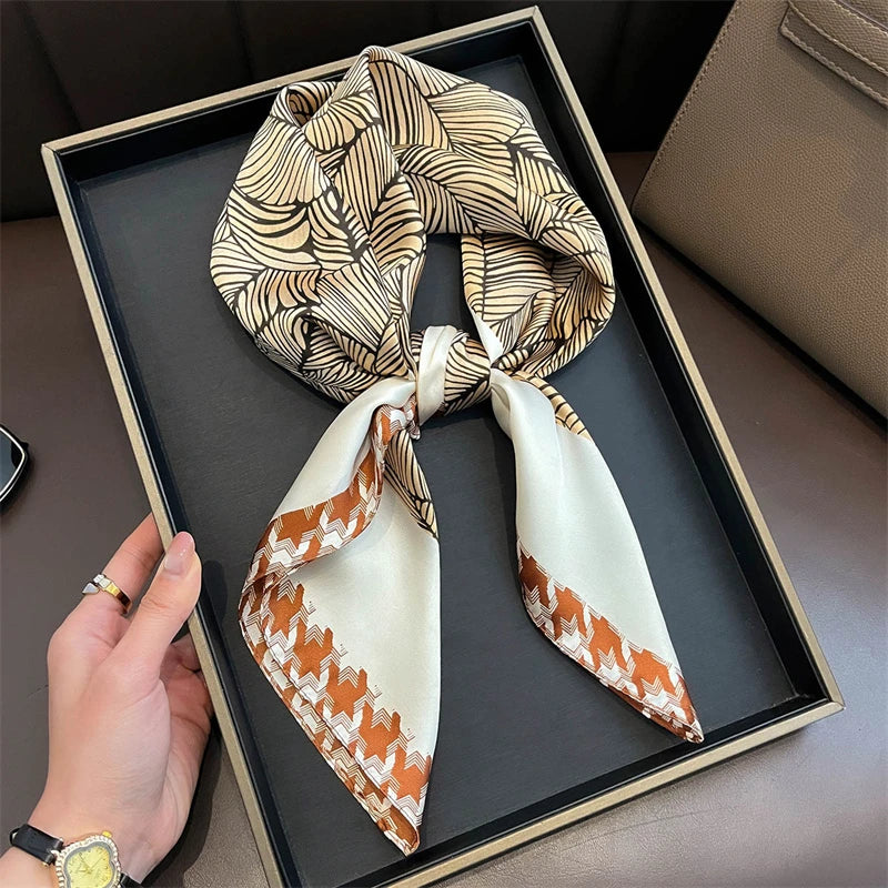 Luxury Horse Print Silk-Feel Square Scarf 70 x 70 cm (27.6 x 27.6 in) – Women's Neck, Hair, Foulard, Bandana