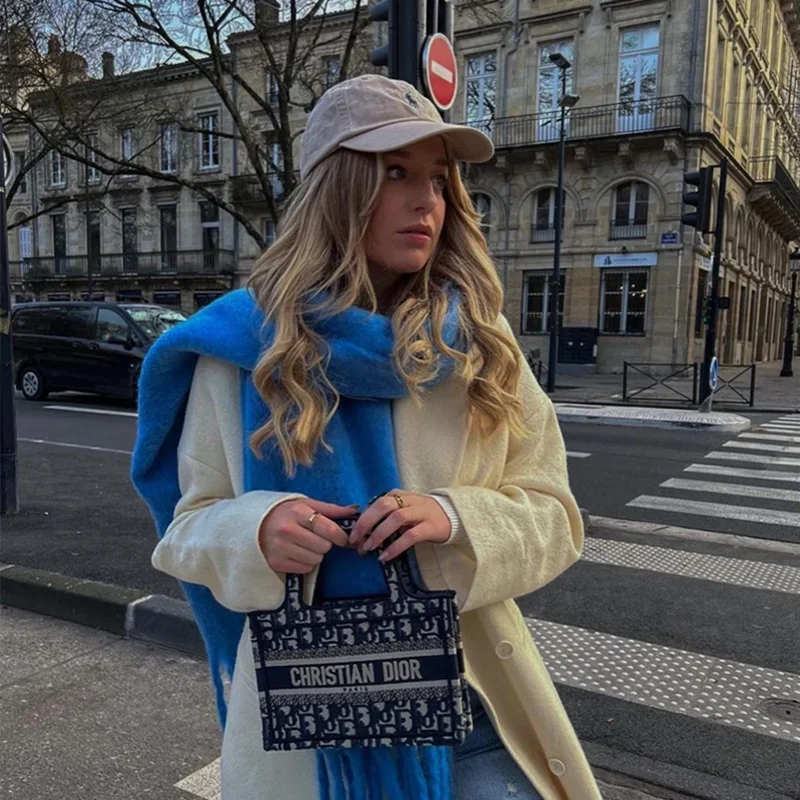 Luxury Cashmere-Blend Winter Scarf for Women – Thick Warm Shawl with Tassels, Soft Fluffy Solid & Plaid