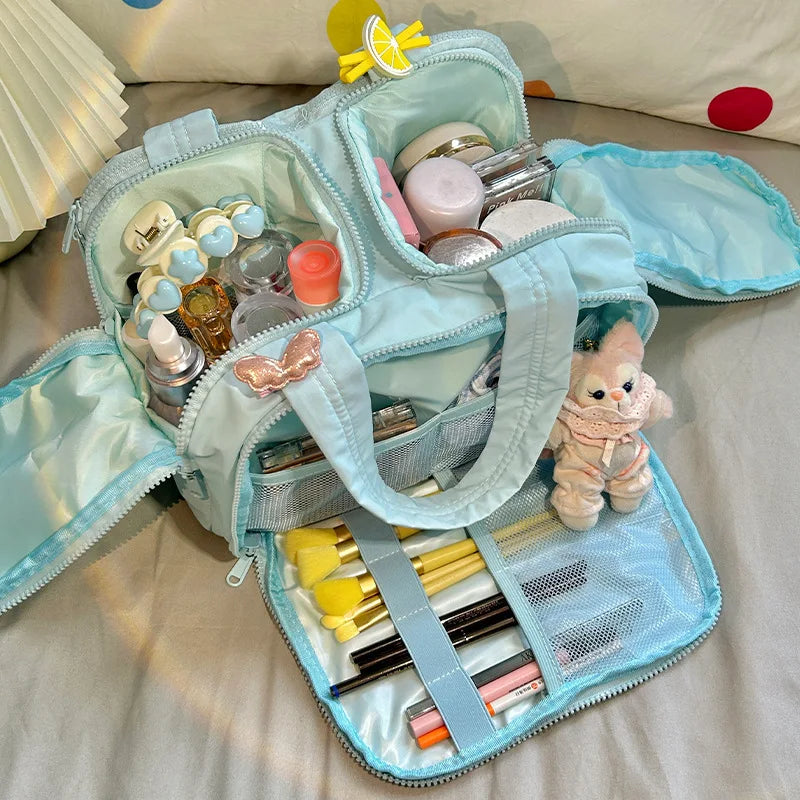 Large Capacity Women's Makeup Bag – Portable Travel Cosmetic Organizer & Toiletry Pouch