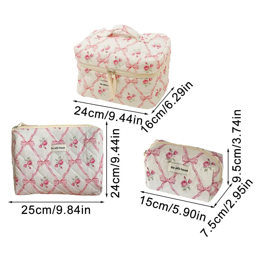 Quilted Bow & Flower Makeup Bag – Zipper Cosmetic Organizer Pouch, Portable Toiletry Clutch for Women & Girls