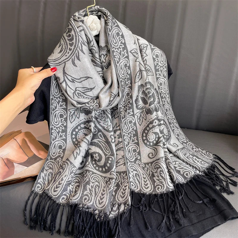 Cashmere-Feel Pashmina Shawl – Women's Warm Winter Scarf Wrap, 70 x 190 cm (27.6 x 74.8 in)