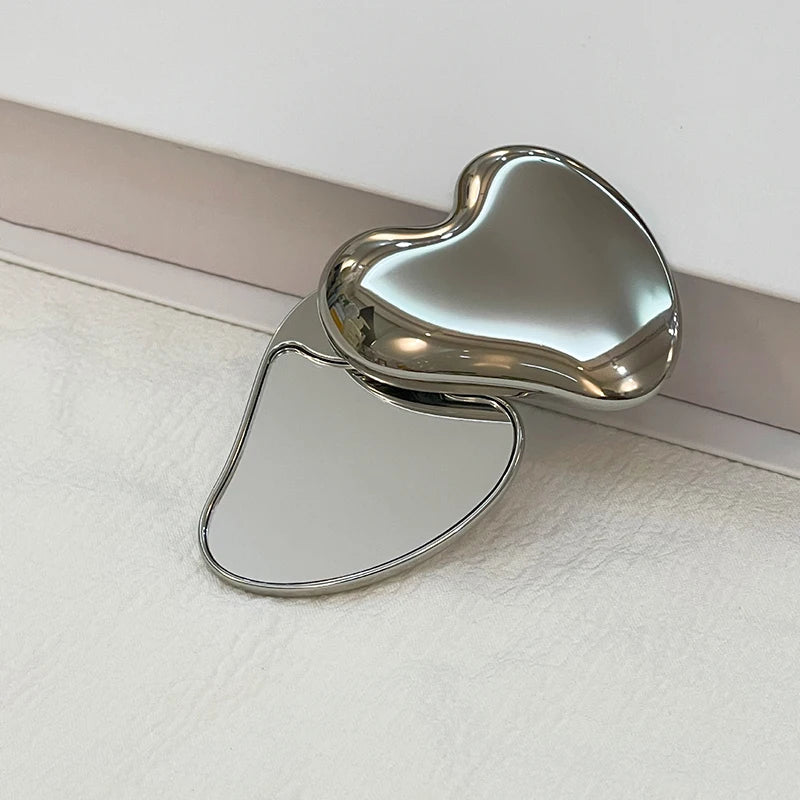 Heart Shaped Portable Makeup Mirror - Compact Rotating Handheld Metal Cosmetic Mirror for Girls & Students