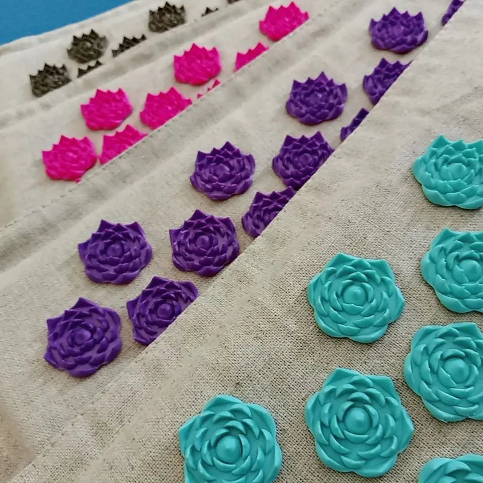 Acupressure Spike Mat Set 74 x 44 cm (29 x 17 in) with Pillow & Carry Bag – Natural Linen Buckwheat Massage Mat for Yoga & Pain Relief