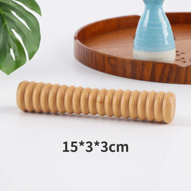 Wooden Foot Massage Roller for Plantar Fasciitis Relief — Deep Tissue Foot Massager 21 x 3.8 cm (8.3 x 1.5 in)