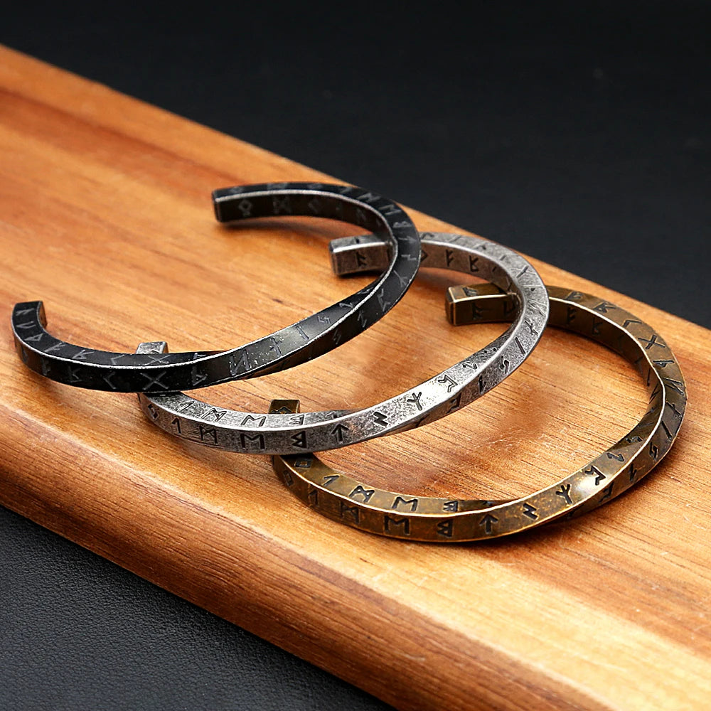 316L Stainless Steel Mobius Cuff Bracelet - Viking Runes Nordic Pagan Talisman, Unisex