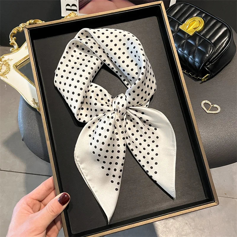 Luxury Square Silk-Feel Scarf 70 x 70 cm (27.6 x 27.6 in) Korean Fashion Floral Bandana Kerchief Wrap