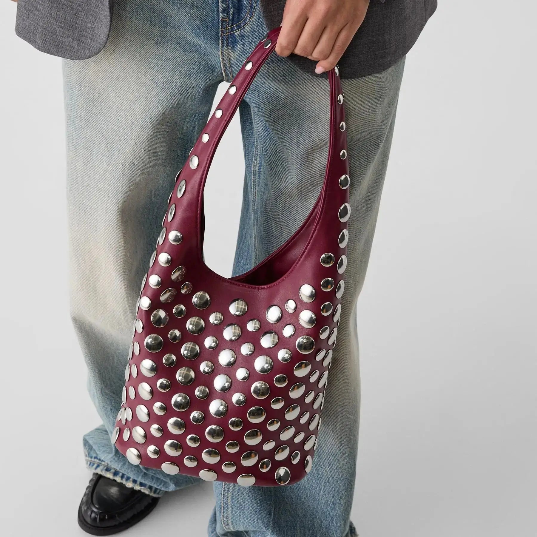 Punk Studded PU Bucket Bag – Rivet Embellished Large Capacity Shoulder Bag for Women