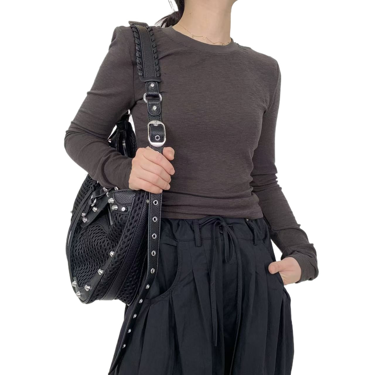 Women's Large Capacity Y2K Retro Mesh Bucket Bag - Adjustable Strap, Multi-Pocket Nylon Crossbody with Gold-Tone Hardware & Zipper Closure