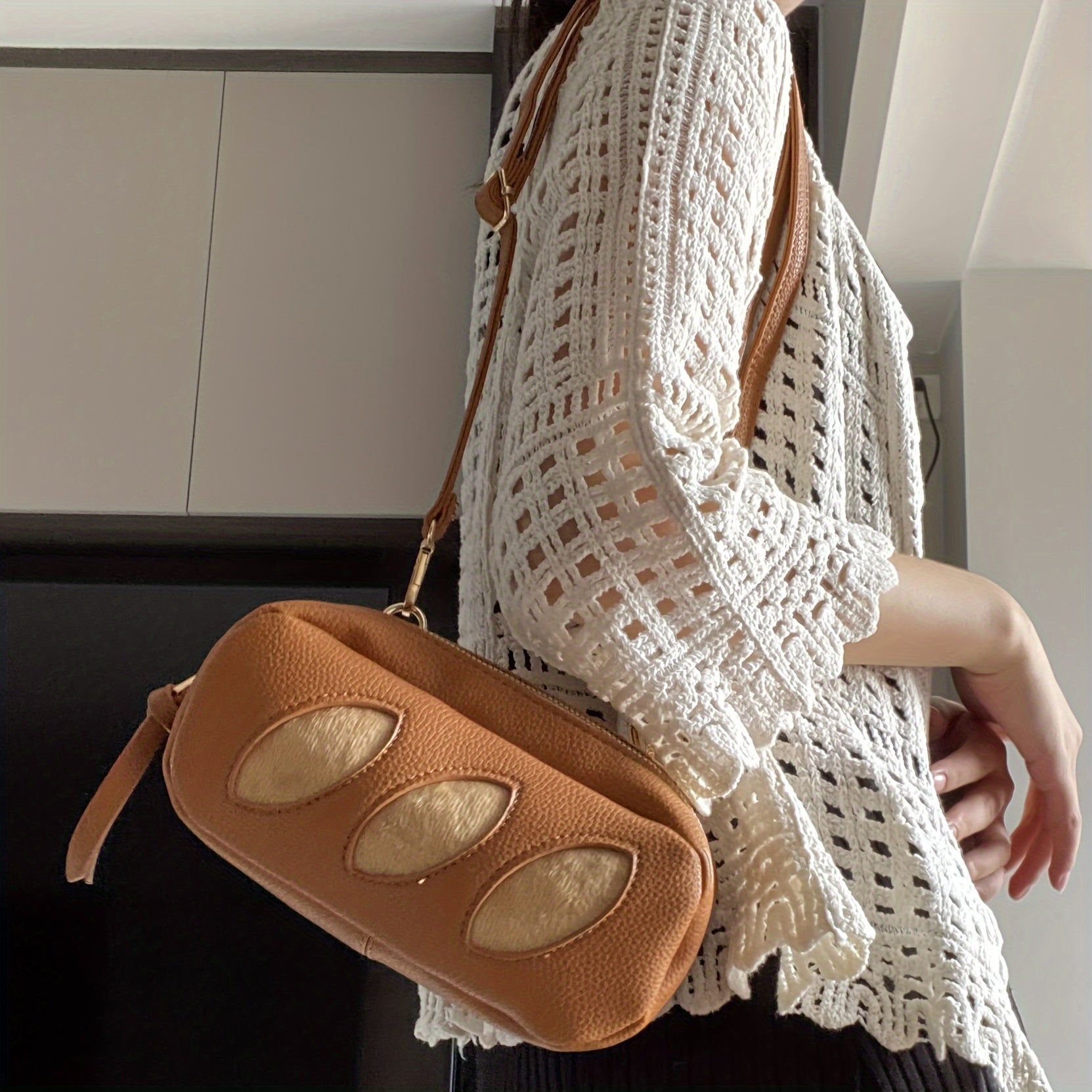 Baguette Bread Crossbody Bag - Cute PU Leather Shoulder Bag with Adjustable Strap, Multifunctional Commuter Purse