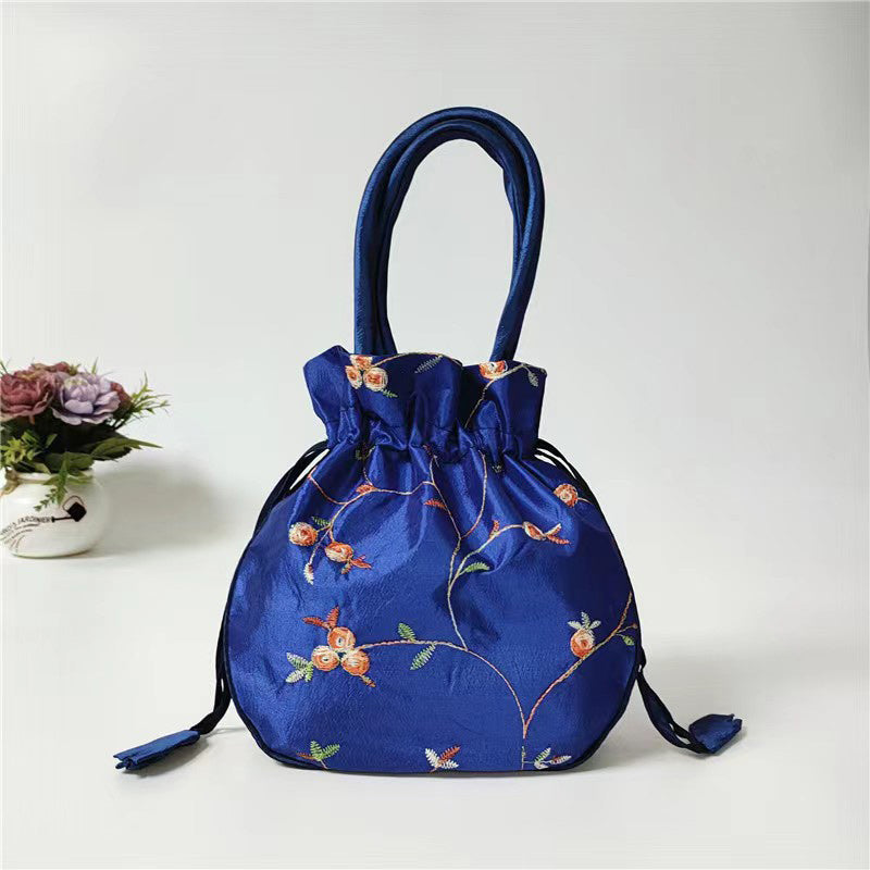 Elegant Floral Embroidered Drawstring Clutch – Cute Bucket Purse with Polyester Lining for Coins & Phone (Multiple Colors)