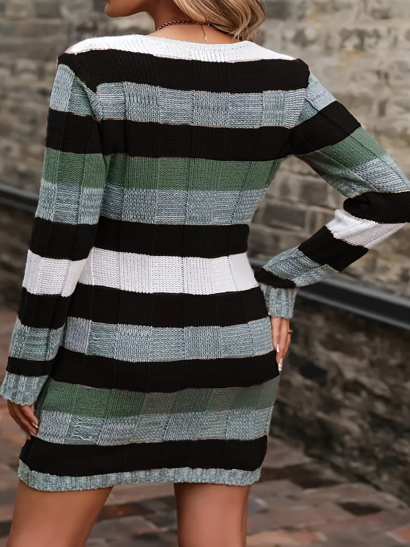 Plus Size Olive Green & White Striped V-Neck Sweater Dress – Long Sleeve with Pockets, Oversized Fall/Winter