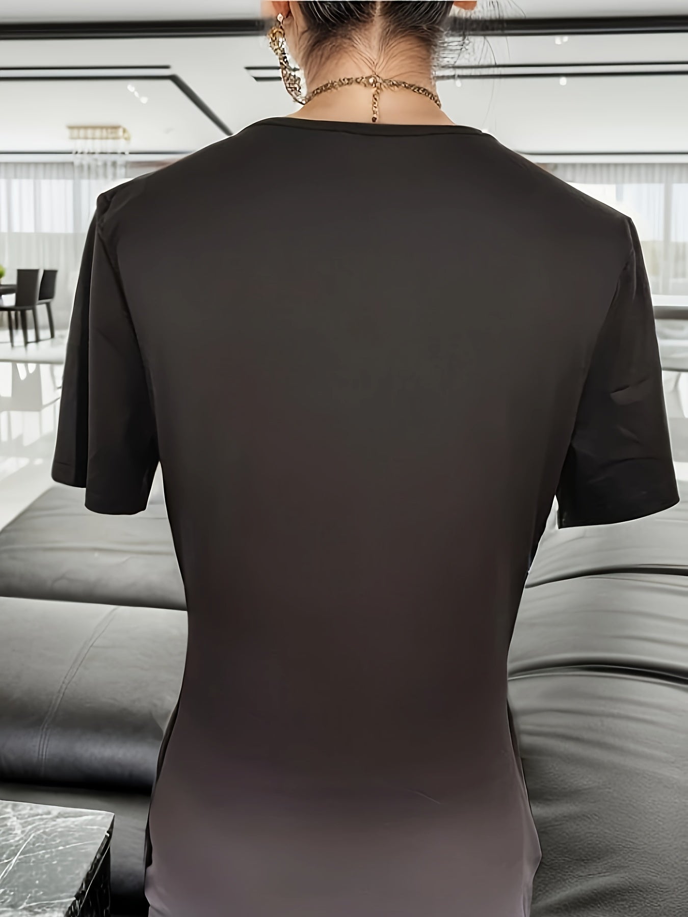 Women's Ombre Bodycon Dress - Short Sleeve Crew Neck Knit Polyester for Fall