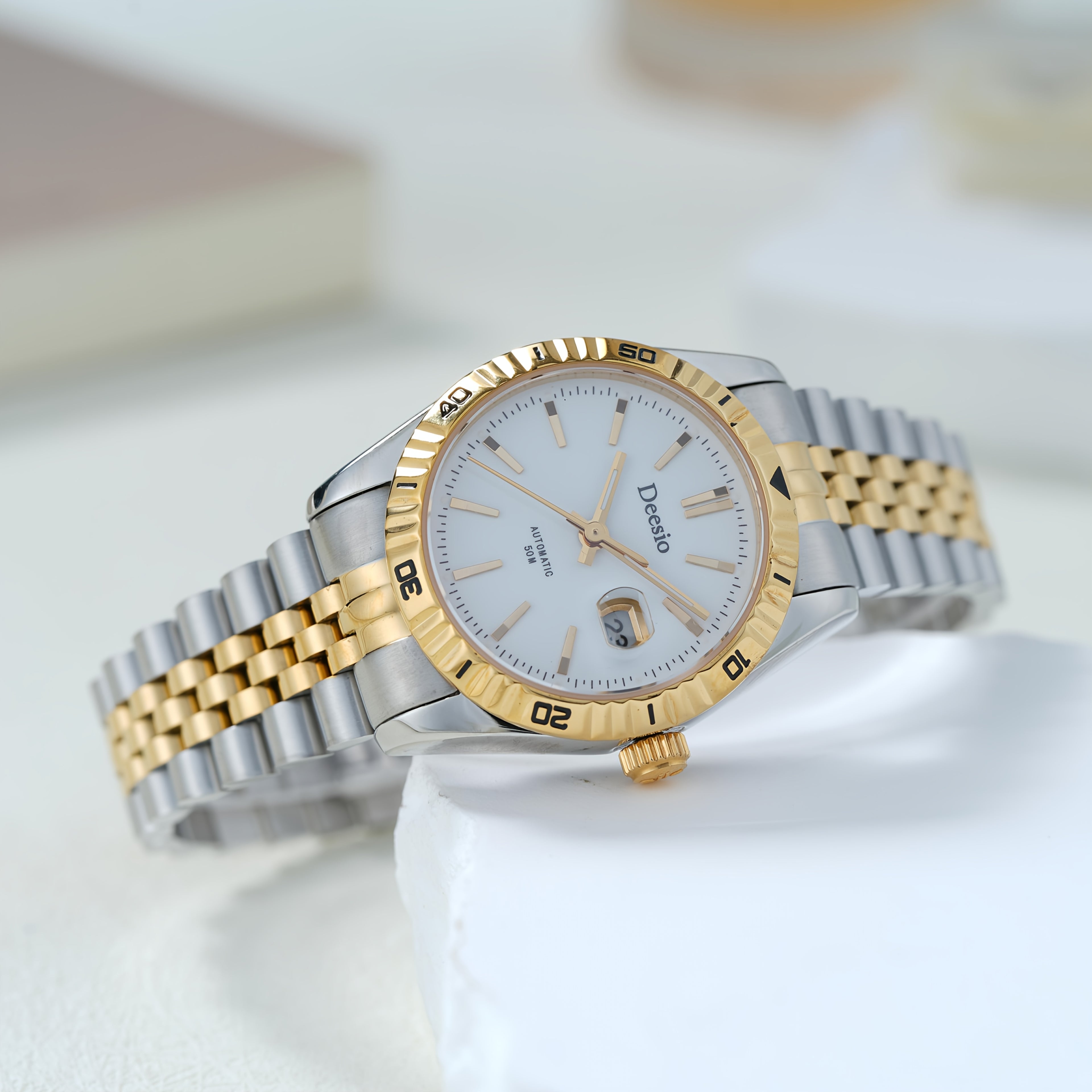 Deesio Women's Automatic Mechanical Watch with Moon-Phase Calendar, Stainless Steel Bracelet - Elegant Ladies Gift