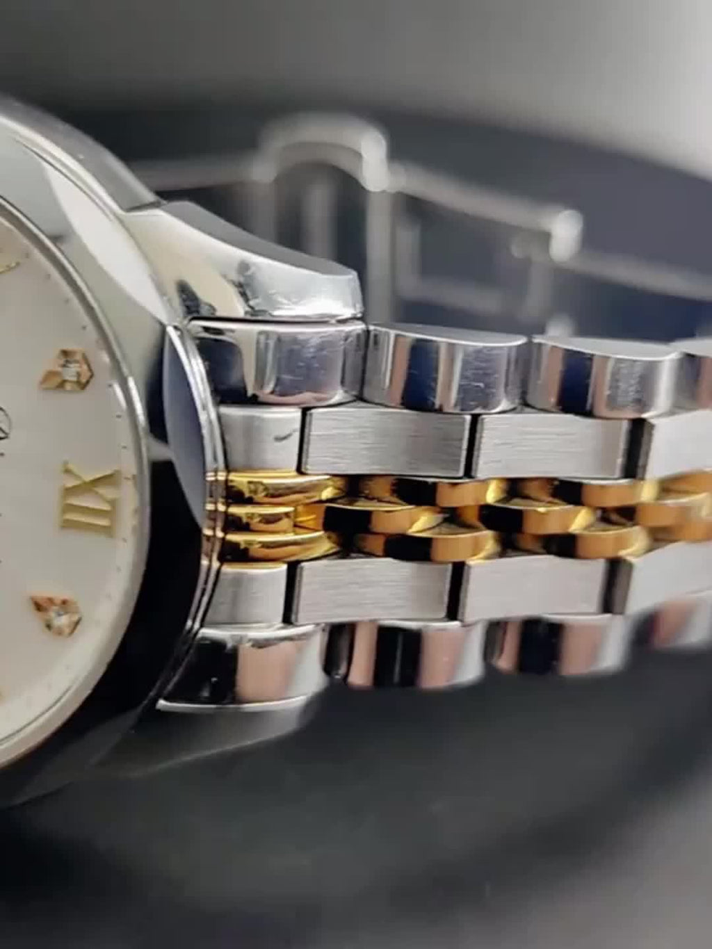 Dianpai Women's Automatic Mechanical Watch — Calendar & Week Display, Luminous Night Glow, Rhinestone Accents, Stainless Steel Bracelet, White Dial with Gold Markers