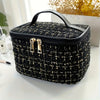 Elegant Checkered Makeup Bag — Large Capacity Travel Cosmetic Organizer with Gold-Tone Hardware
