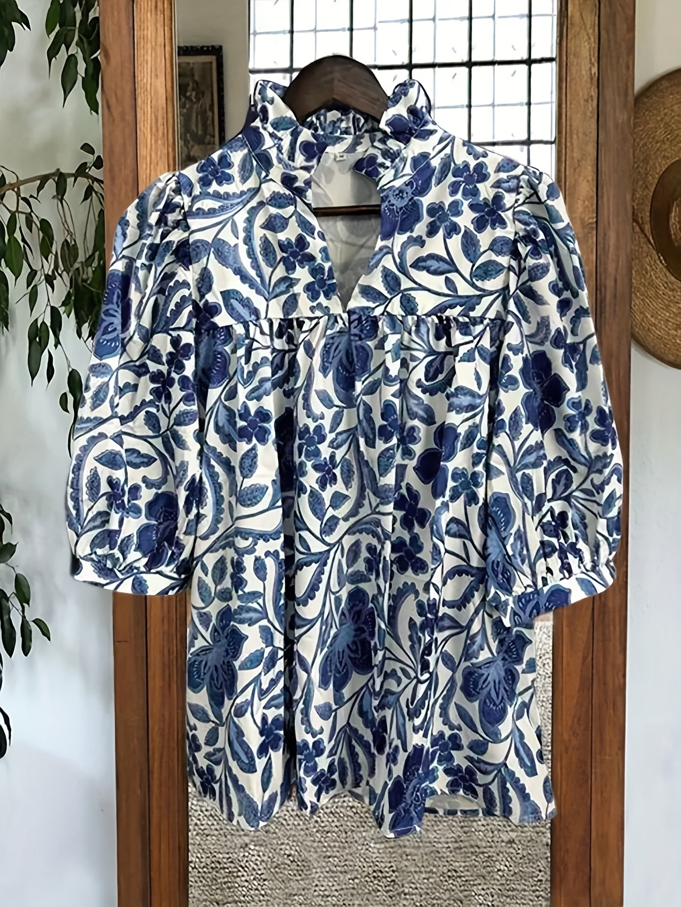 Women's Elegant Floral Short Sleeve Blouse - Stand Collar Lightweight Polyester Top for Spring/Summer/Fall