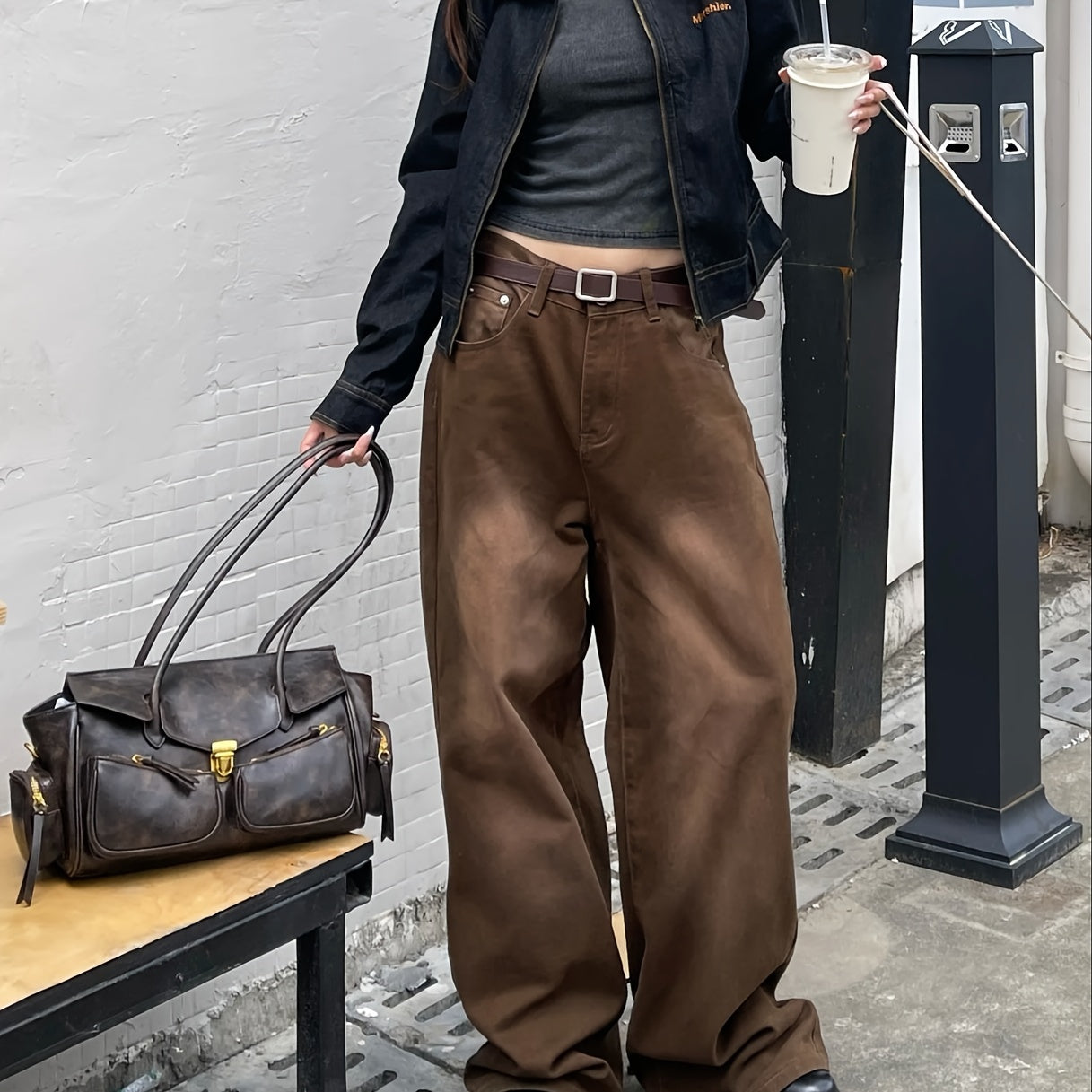 Retro-Inspired Baguette Bag for Women - High-Quality PU Leather, Detachable Shoulder Strap, Kiss Lock Closure, Solid Color Everyday Purse