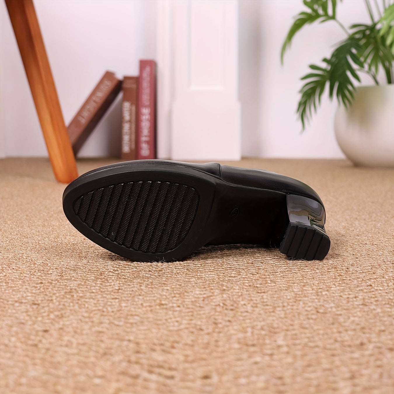 Women's Mary-Jane Block Heel Pumps - Round Toe Non-Slip Comfortable Casual & Elegant Heels