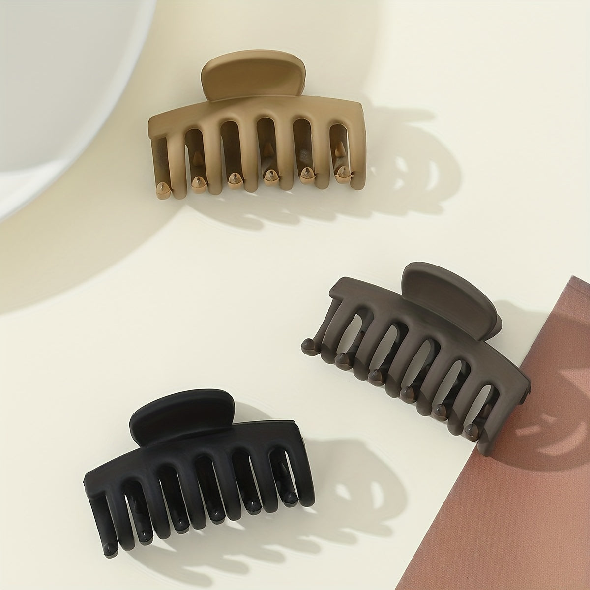 3-Pack Matte Shark Hair Claw Clips Solid Color Elegant Hair Clips for Women