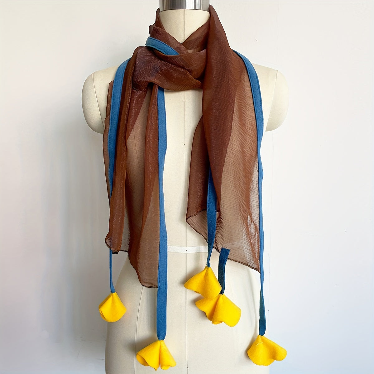 Vintage Black Rose Thin Scarf - Lightweight Breathable Shawl and Sunscreen Bandana for Spring Autumn