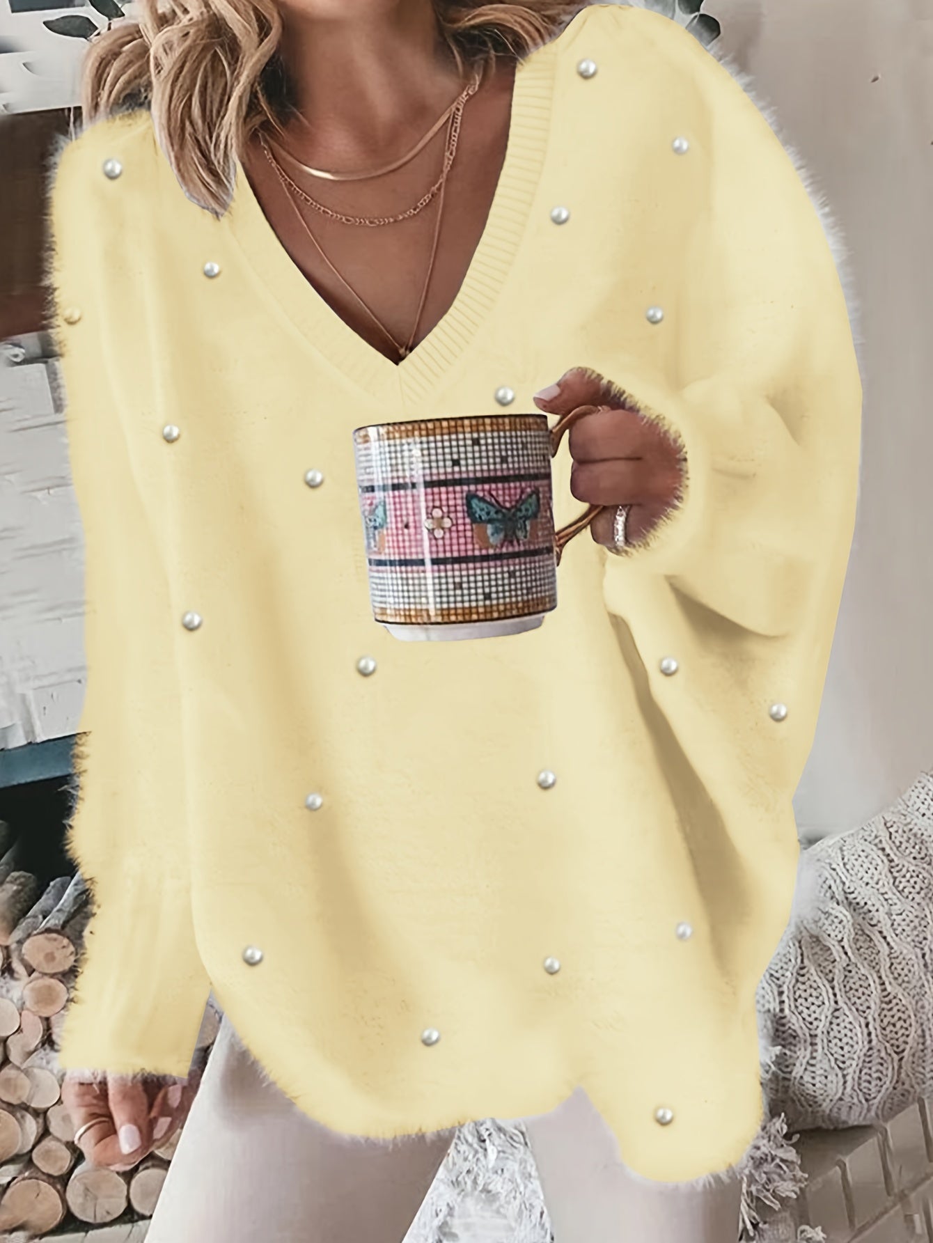 Plus Size V-Neck Sweater – Yellow Geometric Knit with Pearl Buttons & Fleece-Lined Cuffs, Asymmetrical Hem