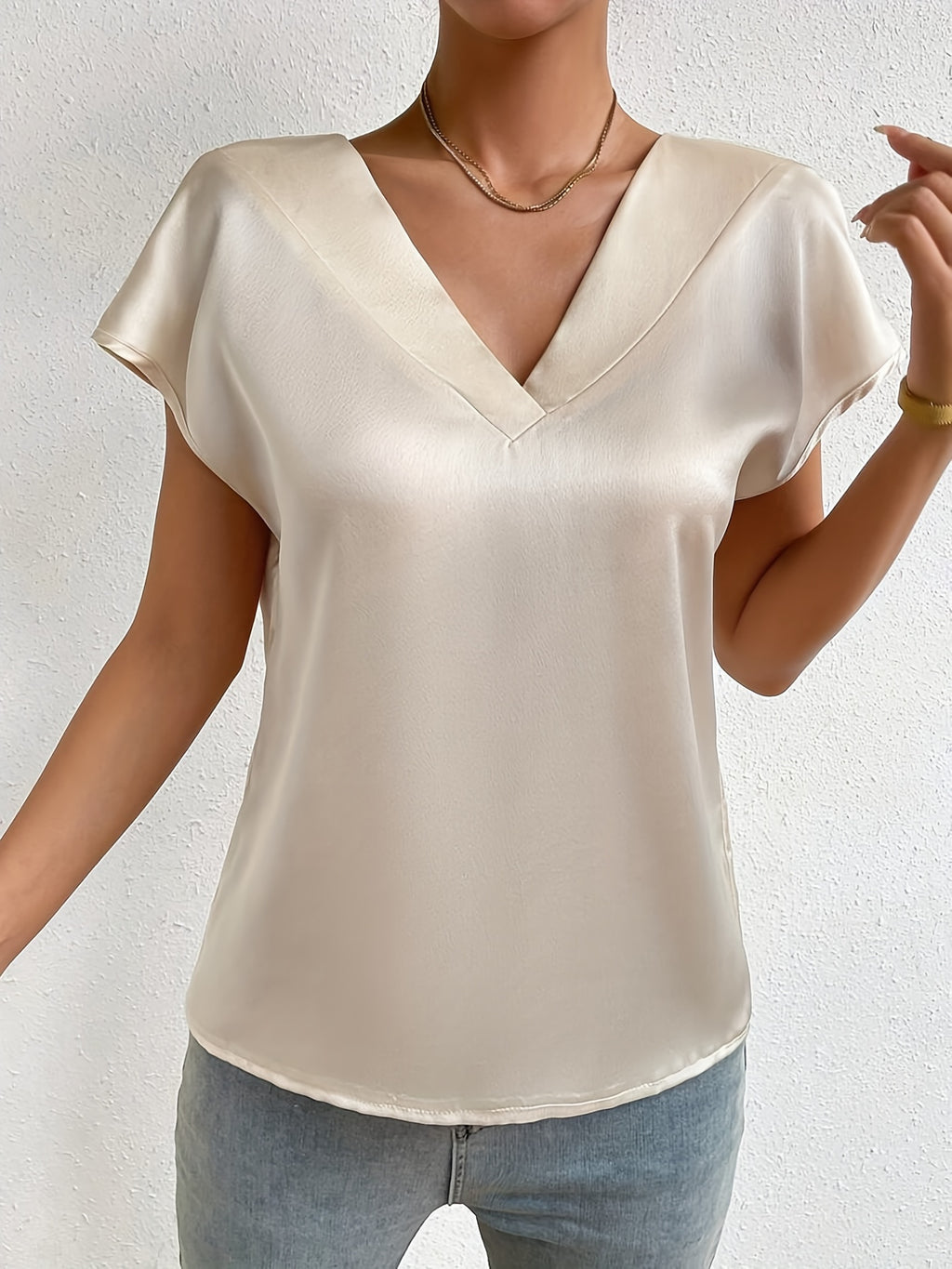 Women's V-Neck Loose Blouse — Elegant Short Sleeve Solid Top for Spring & Summer